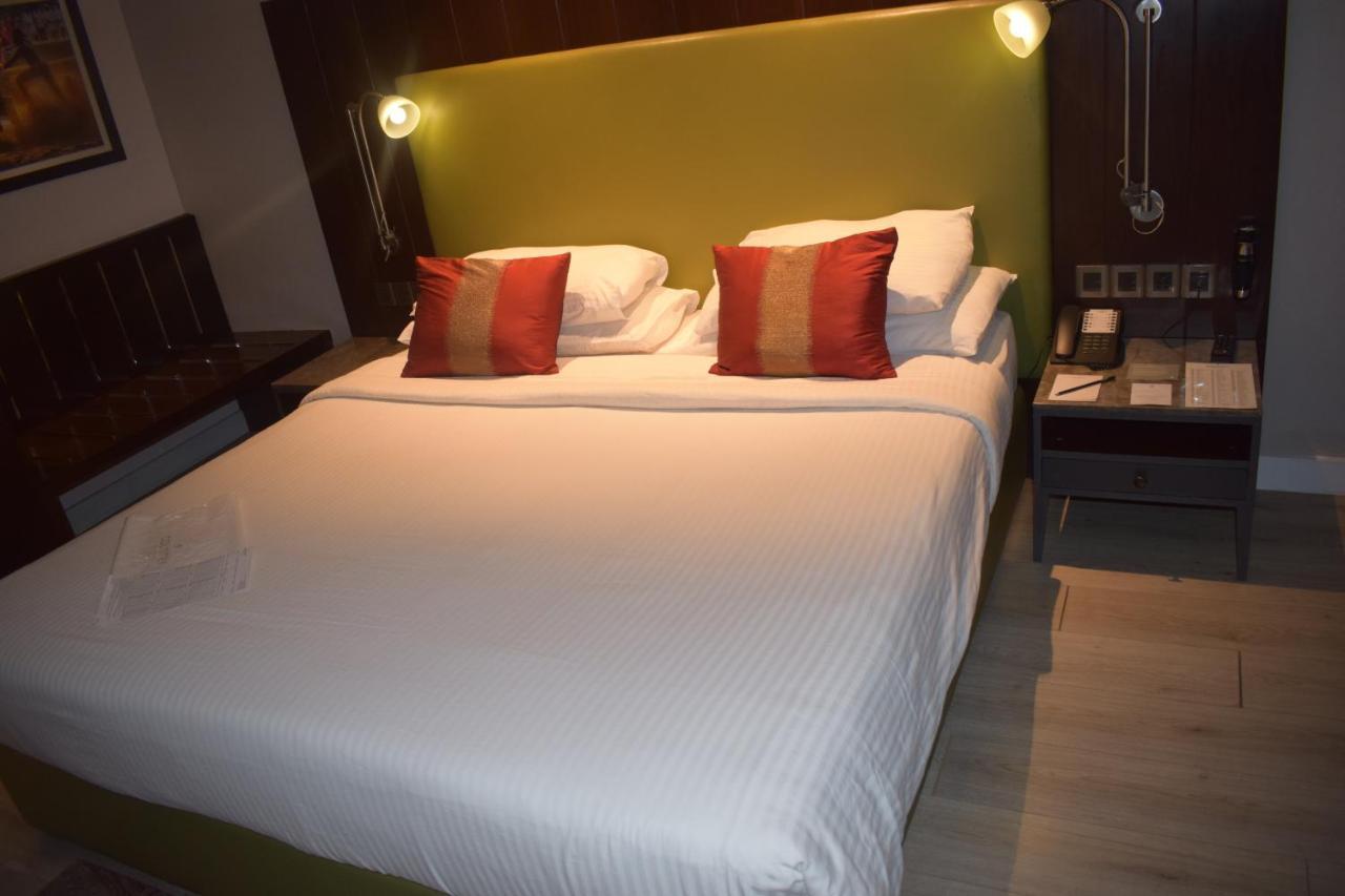Country Inns & Suites By Radisson Manipal Exterior foto